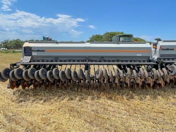 Main image CrustBuster 4750