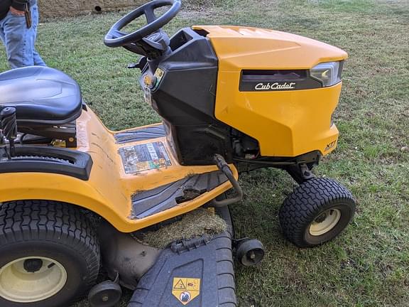 Image of Cub Cadet LTX1046 equipment image 1