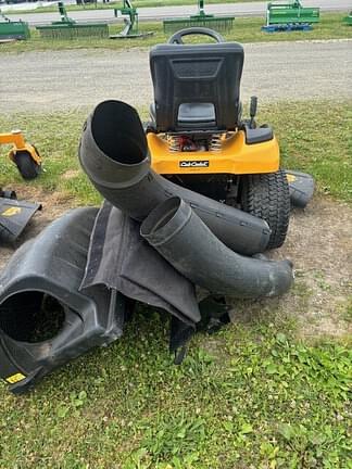 Image of Cub Cadet XT2 LX46 equipment image 2