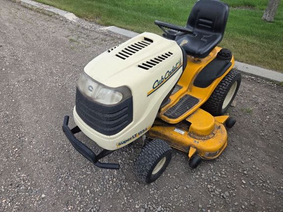 2015 Cub Cadet SLTX1054 Equipment Image0