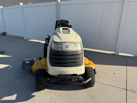 Image of Cub Cadet SLTX1054 equipment image 1