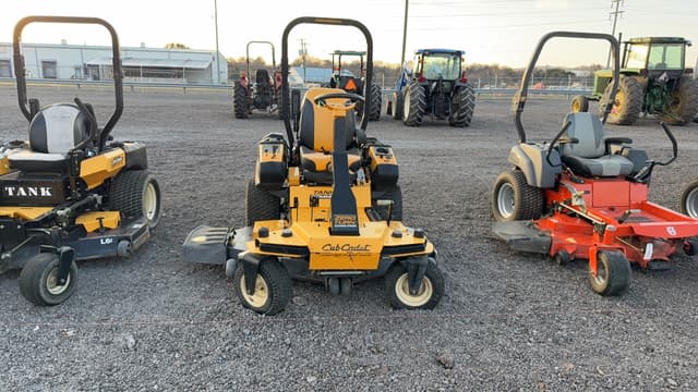 Image of Cub Cadet Tank SZ equipment image 1
