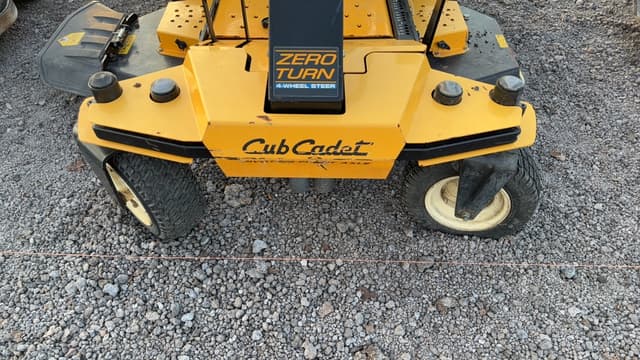 Image of Cub Cadet Tank SZ equipment image 3