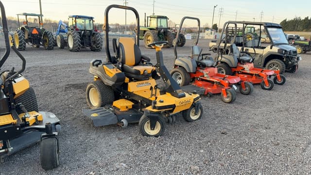 Image of Cub Cadet Tank SZ equipment image 2