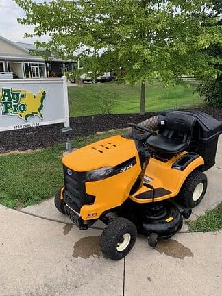 Image of Cub Cadet XT1 equipment image 1