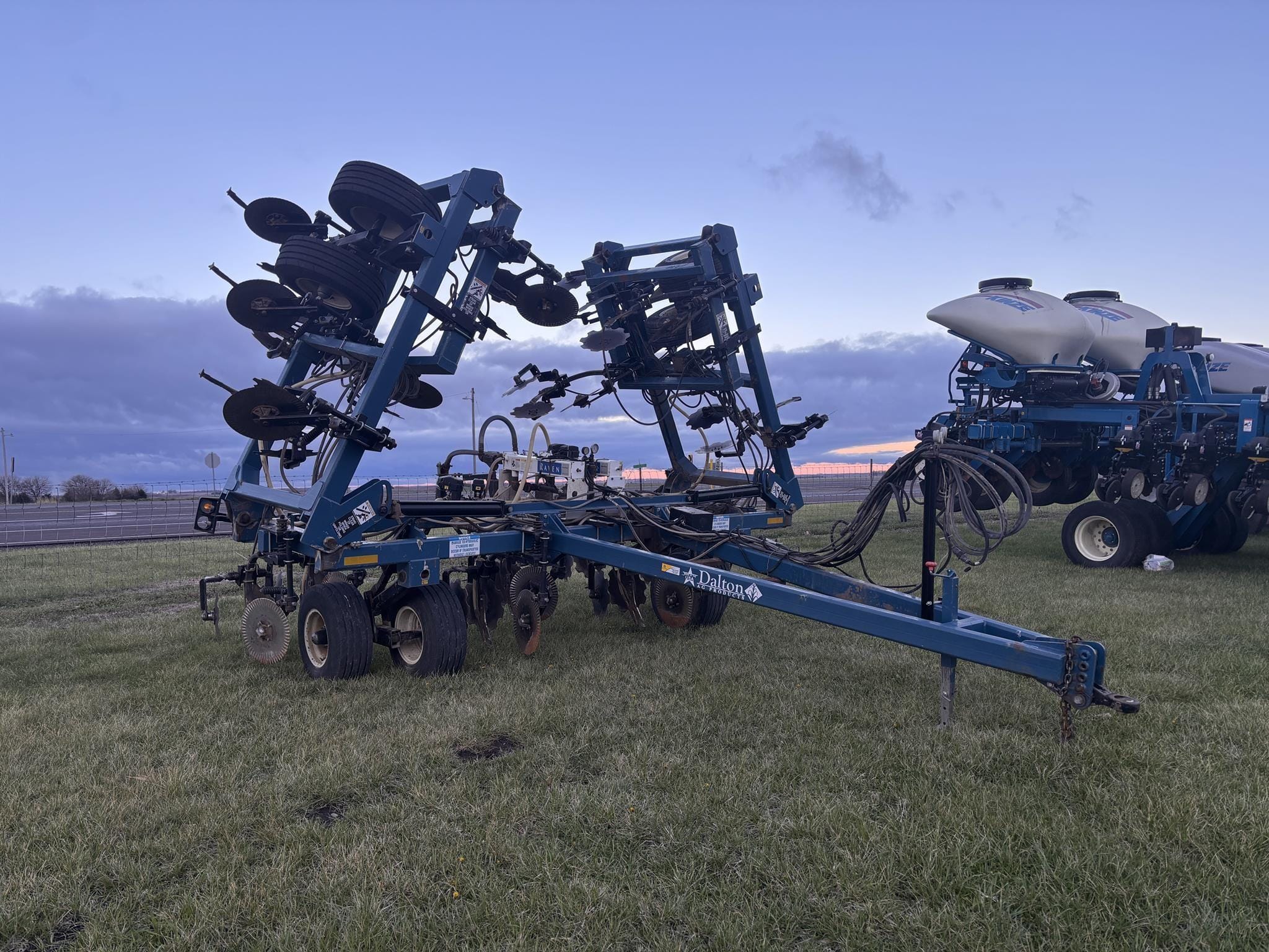 2015 Dalton Ag. DW604046H Equipment Image0