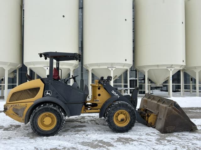 Image of John Deere 204K equipment image 3