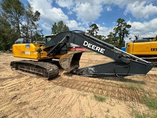 Image of John Deere 210G LC equipment image 3