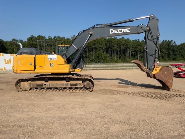 Image of John Deere 210GLC equipment image 3