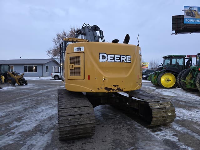 Image of John Deere 245G LC equipment image 3