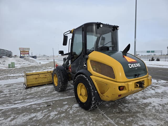 Image of John Deere 304K equipment image 4