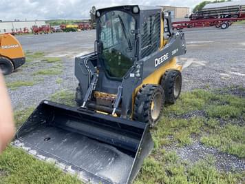 Main image John Deere 318E