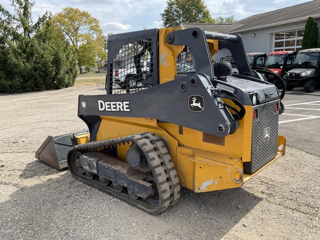 Image of John Deere 319E equipment image 2