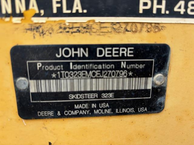 Image of John Deere 323E equipment image 4