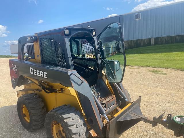 Image of John Deere 328E equipment image 2