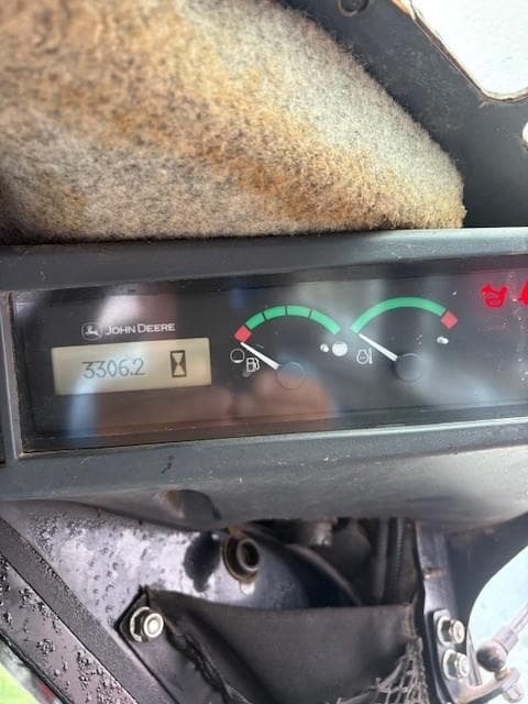 Image of John Deere 329E equipment image 2