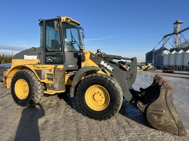 Image of John Deere 344K equipment image 1