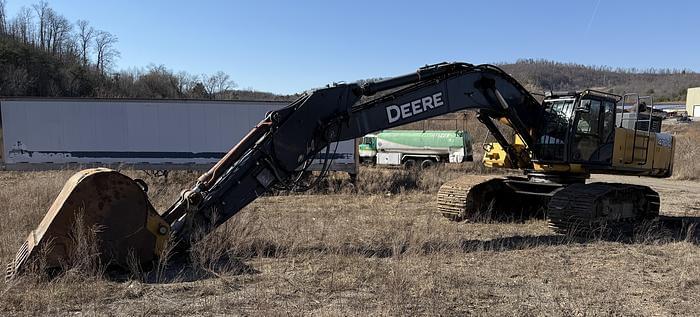 Image of John Deere 470G LC Primary image