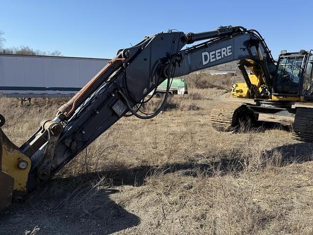 Image of John Deere 470G LC equipment image 2