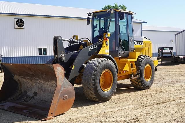 Image of John Deere 544K equipment image 1