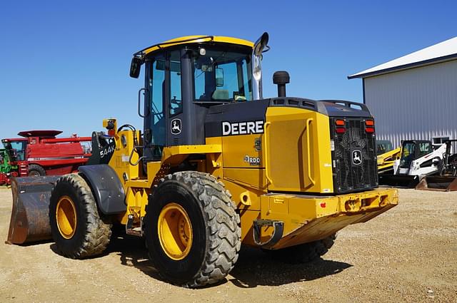 Image of John Deere 544K equipment image 3