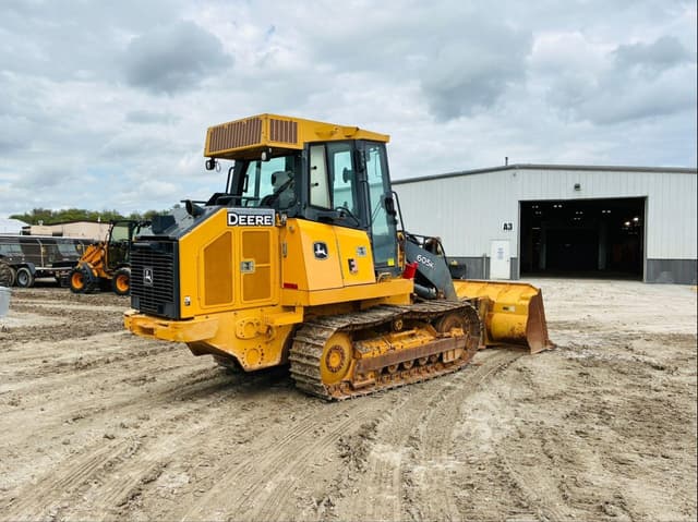Image of John Deere 605K equipment image 4