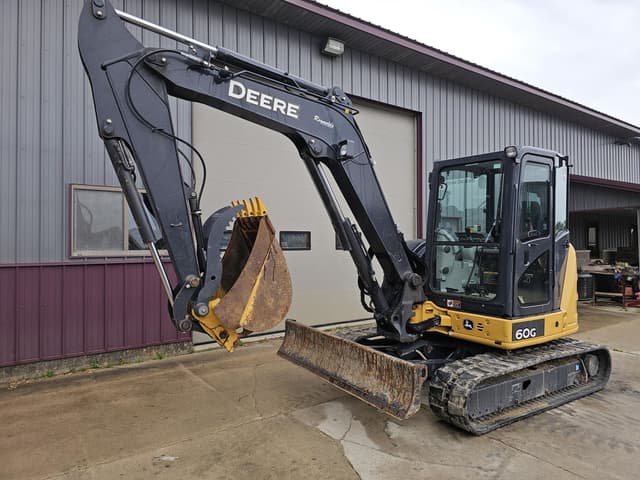 Image of John Deere 60G equipment image 2