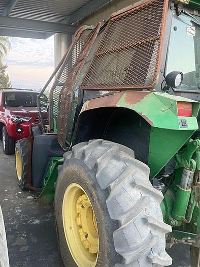 Image of John Deere 6115M equipment image 4