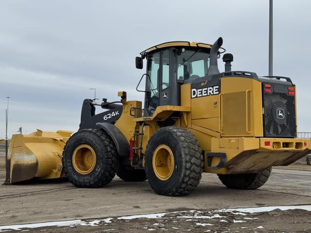 Image of John Deere 624K equipment image 2