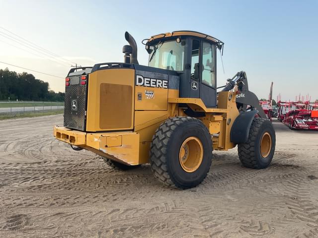 Image of John Deere 624K equipment image 4