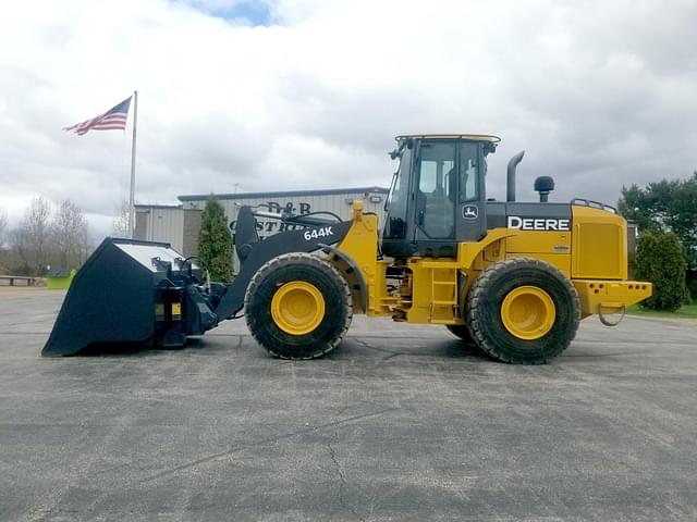 Image of John Deere 644K equipment image 1