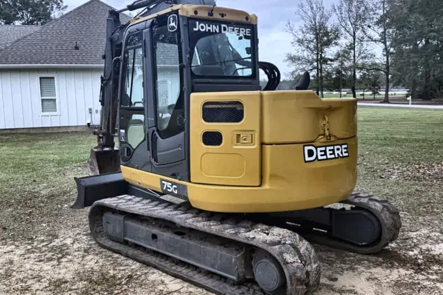 Image of John Deere 75G equipment image 4