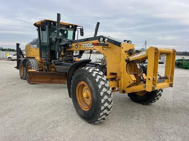 Image of John Deere 770GP equipment image 4