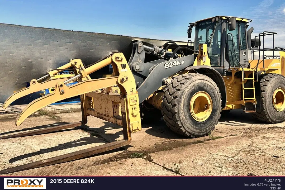 Image of John Deere 824K Primary image
