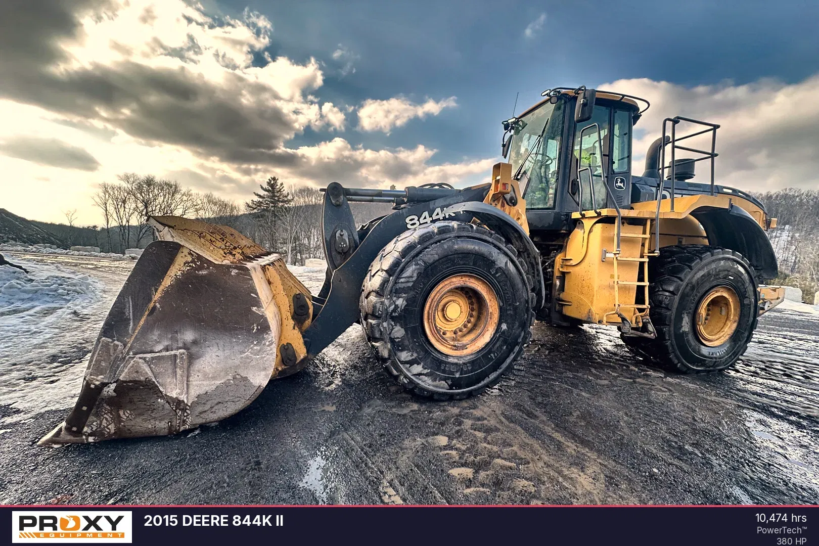 2015 John Deere 844K-II Equipment Image0