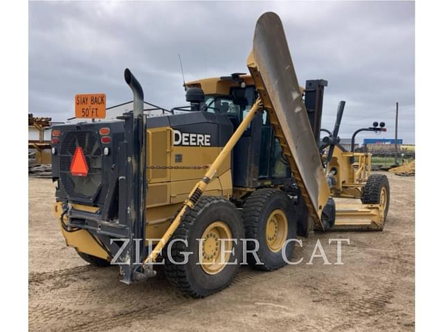 Image of John Deere 772GP equipment image 2