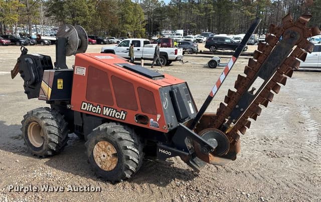 Image of Ditch Witch 410SX equipment image 2
