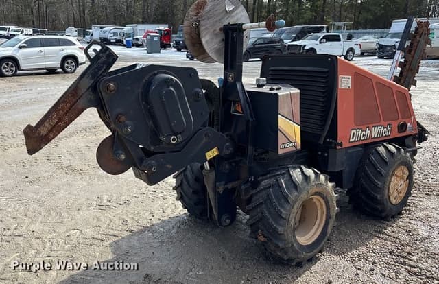 Image of Ditch Witch 410SX equipment image 4