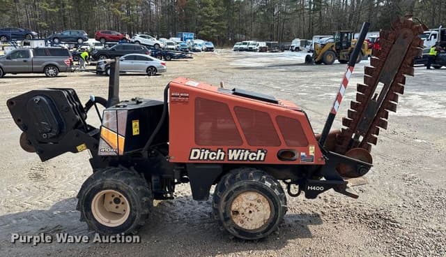 Image of Ditch Witch 410SX equipment image 3