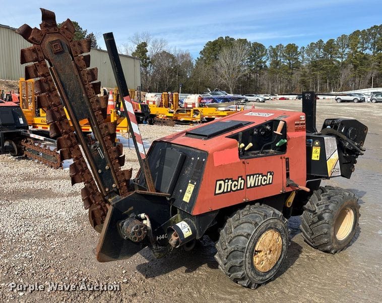 2015 Ditch Witch 410SX Equipment Image0