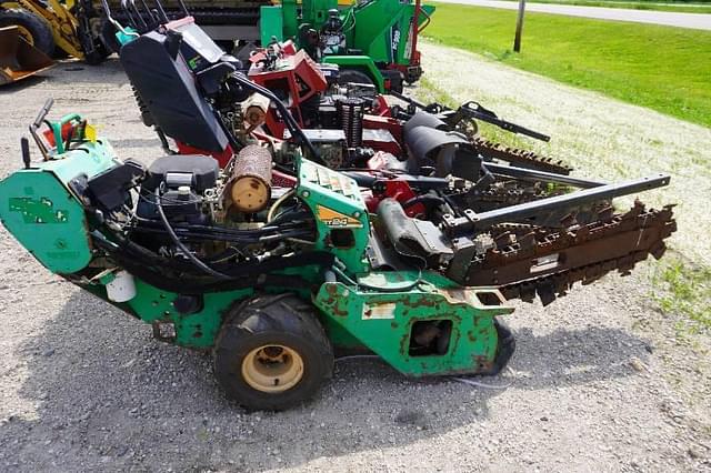 Image of Ditch Witch RT24 equipment image 1