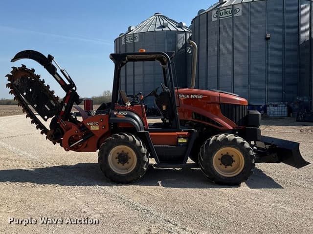 Image of Ditch Witch RT100 equipment image 3