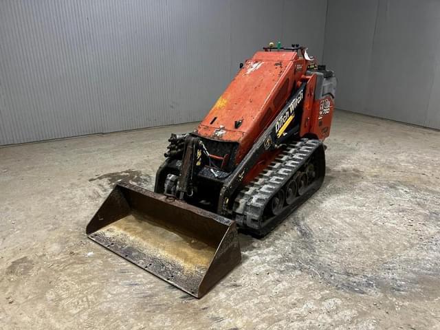 Image of Ditch Witch SK750 equipment image 1