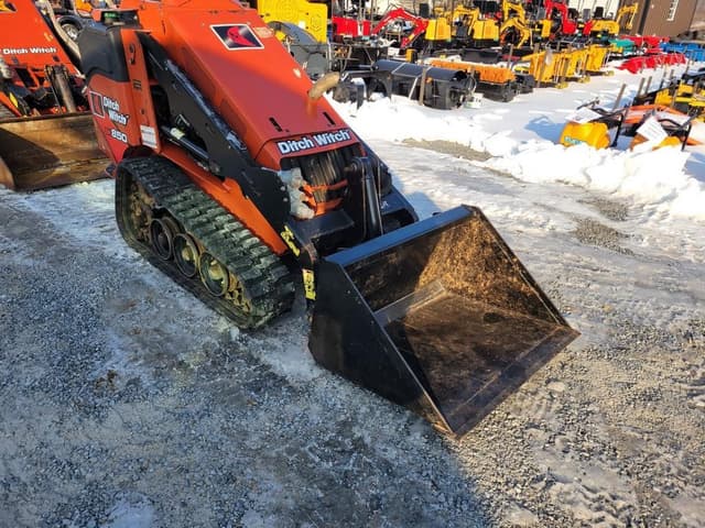 Image of Ditch Witch SK850 equipment image 1