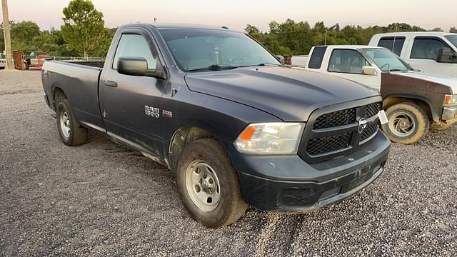 Image of Dodge Ram 1500 equipment image 2