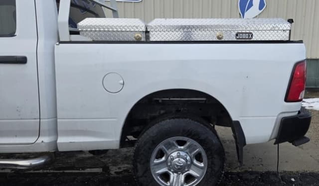 Image of Dodge Ram 3500 equipment image 2