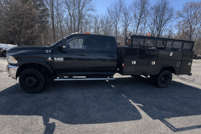 Image of Dodge Ram 4500 equipment image 2