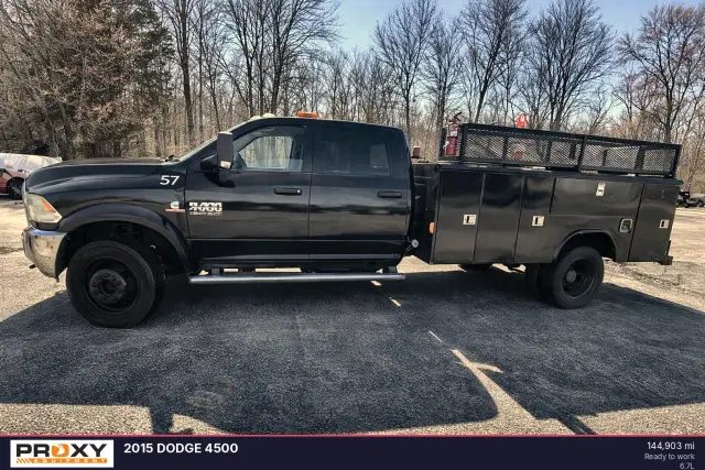 Image of Dodge Ram 4500 equipment image 2