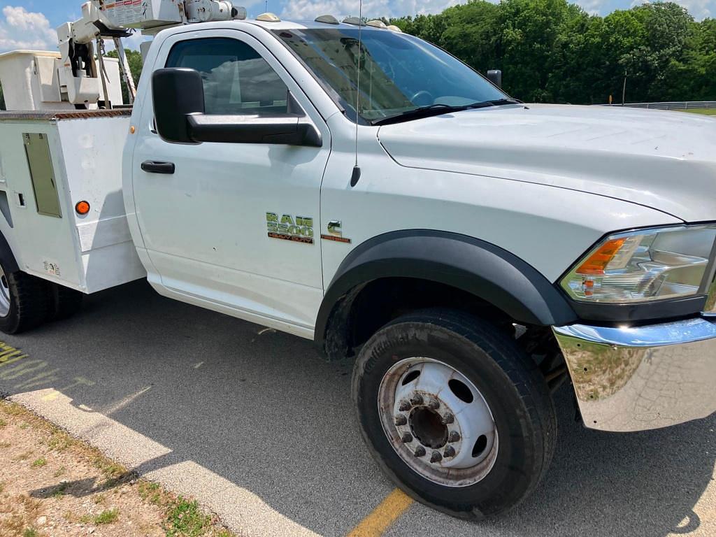 Image of Dodge Ram 5500 Primary image