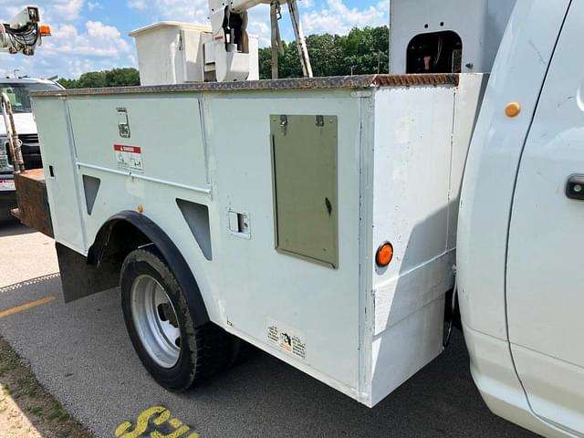 Image of Dodge Ram 5500 equipment image 4